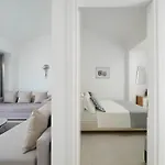 Almia * クリッシ・アモウディア