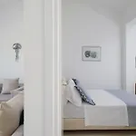 Almia アパート クリッシ・アモウディア