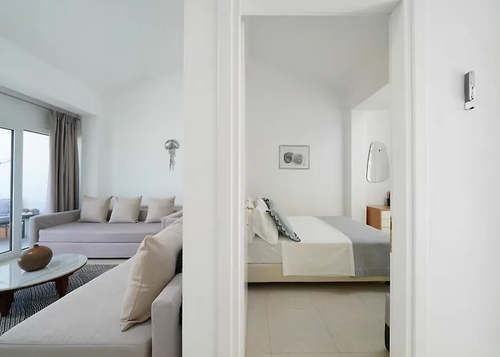 Almia * 크리시 아모우디아